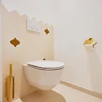 Boutiquehotel Zum Goldenen Hirschen 4* 格蒙登