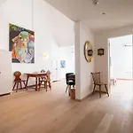 Boutiquehotel Zum Goldenen Hirschen 4* Gmunden