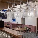 Hotel Boutiquehotel Zum Goldenen Hirschen 4*