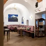 Boutiquehotel Zum Goldenen Hirschen