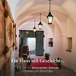 Boutiquehotel Zum Goldenen Hirschen 4* Gmunden