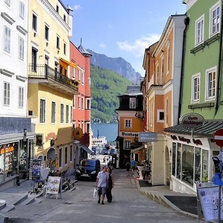 Boutiquehotel Zum Goldenen Hirschen 4*