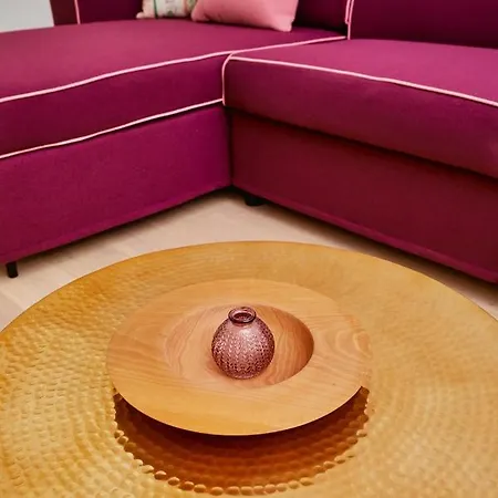 מלון Boutiquehotel Zum Goldenen Hirschen 4*