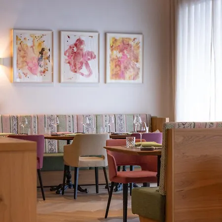 Hotel Boutiquehotel Zum Goldenen Hirschen Gmunden