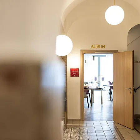 Boutiquehotel Zum Goldenen Hirschen Szálloda Gmunden