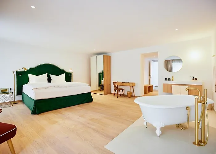 Boutiquehotel Zum Goldenen Hirschen