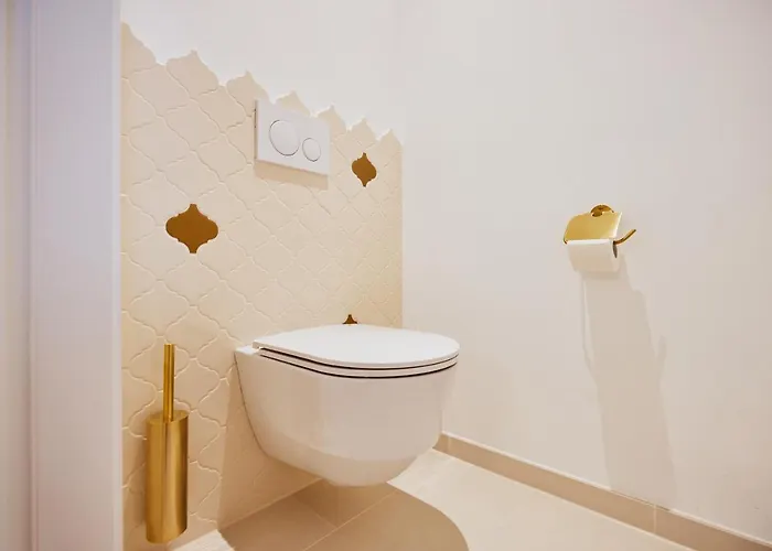 Boutiquehotel Zum Goldenen Hirschen 4* グムンデン