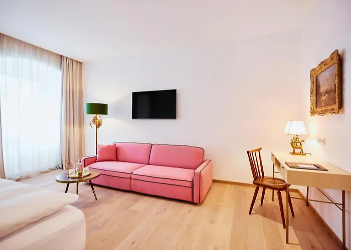 Boutiquehotel Zum Goldenen Hirschen ホテル