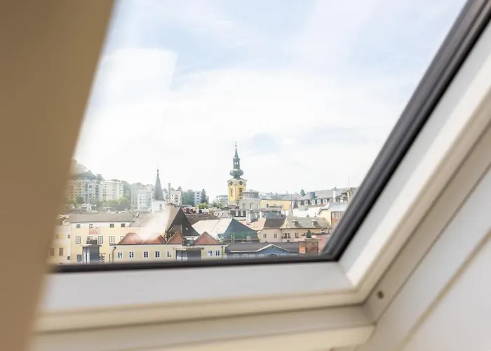 ホテル Boutiquehotel Zum Goldenen Hirschen グムンデン