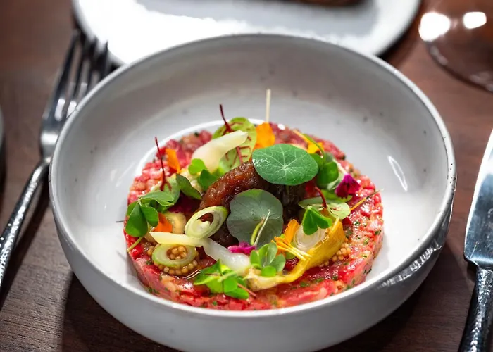 Boutiquehotel Zum Goldenen Hirschen 4*