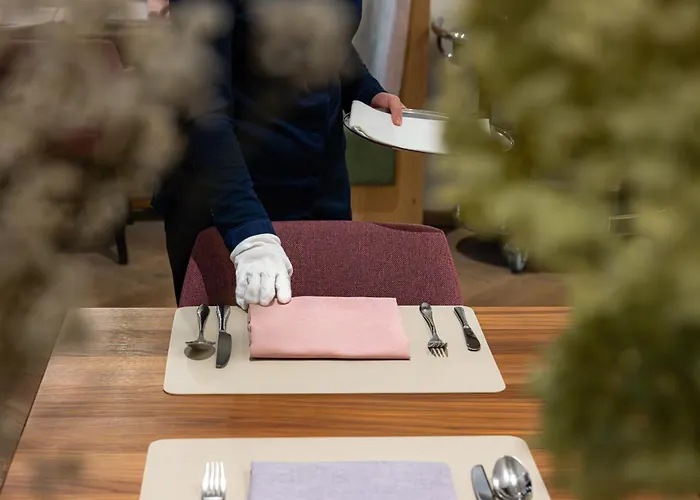 ホテル Boutiquehotel Zum Goldenen Hirschen