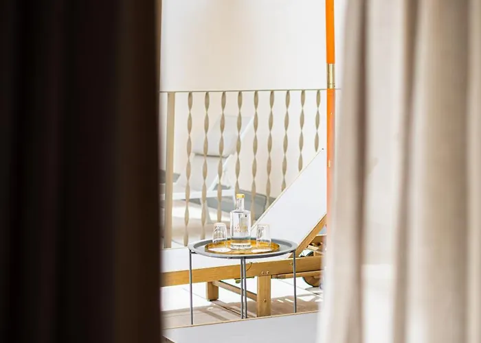 Boutiquehotel Zum Goldenen Hirschen 4*