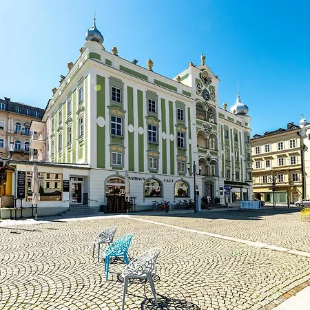 Boutiquehotel Zum Goldenen Hirschen
