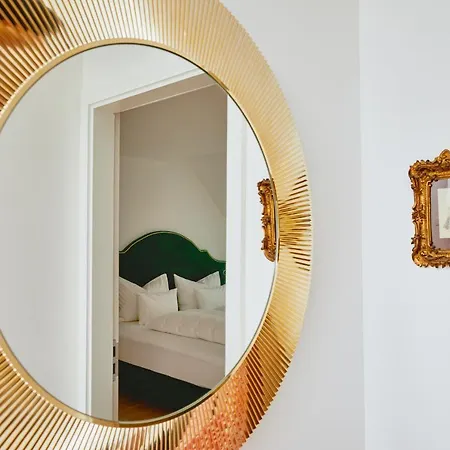 Boutiquehotel Zum Goldenen Hirschen Гмунден