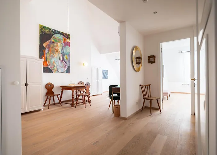 Boutiquehotel Zum Goldenen Hirschen 4* Gmunden